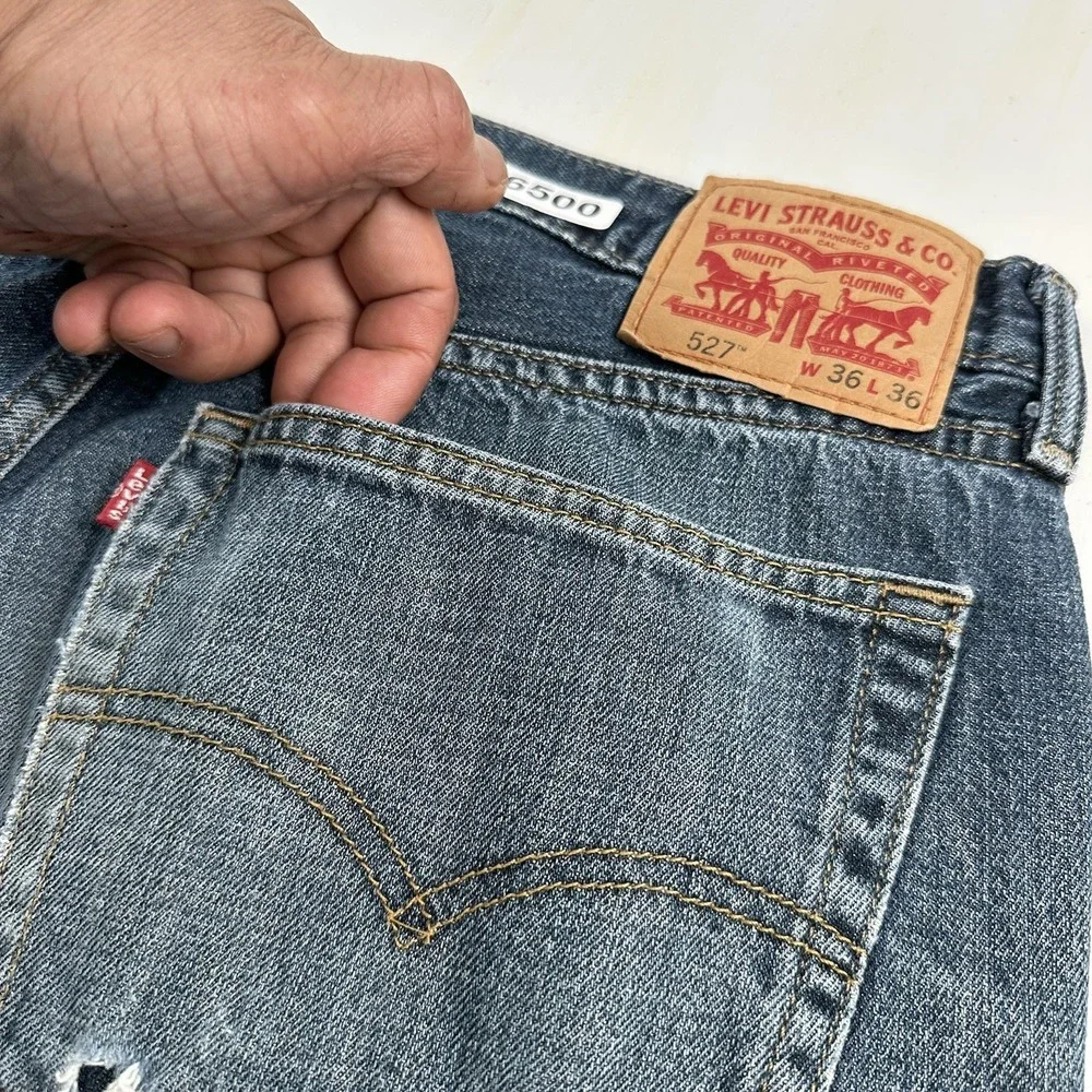 Y2K Levi’s 527 Boot Cut Jeans Men’s Fits 36x32 Blue Distressed Cowboy Whiskered